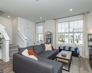 41 Barnes Way - Photo Thumbnail 22
