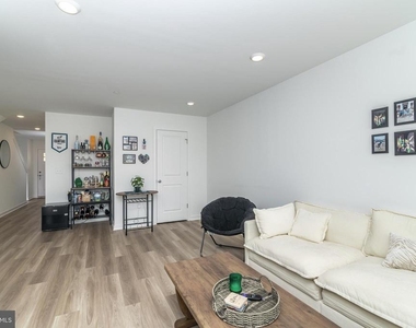 41 Barnes Way - Photo Thumbnail 8