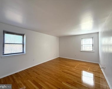 606 Cooper Landing Road - Photo Thumbnail 11