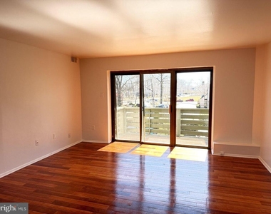 606 Cooper Landing Road - Photo Thumbnail 2