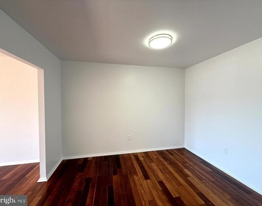 606 Cooper Landing Road - Photo Thumbnail 6