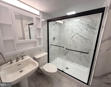 606 Cooper Landing Road - Photo Thumbnail 10