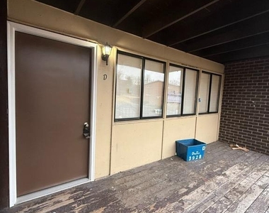 3928 Stone Gate Drive - Photo Thumbnail 21