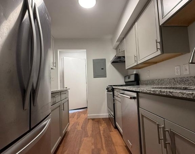 3928 Stone Gate Drive - Photo Thumbnail 17