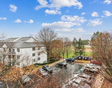 12901 Churchill Ridge Circle - Photo Thumbnail 32