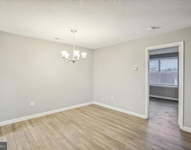 12901 Churchill Ridge Circle - Photo Thumbnail 23