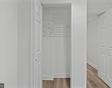458 E Federal Street - Photo Thumbnail 18