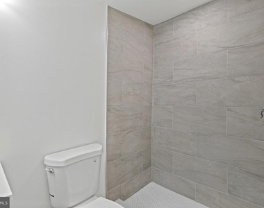 458 E Federal Street - Photo Thumbnail 22