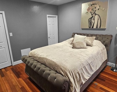 2206 Eutaw Place - Photo Thumbnail 12