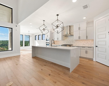 6216 Bower Well Rd - Photo Thumbnail 9