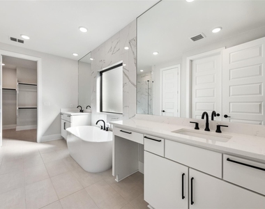 6216 Bower Well Rd - Photo Thumbnail 17