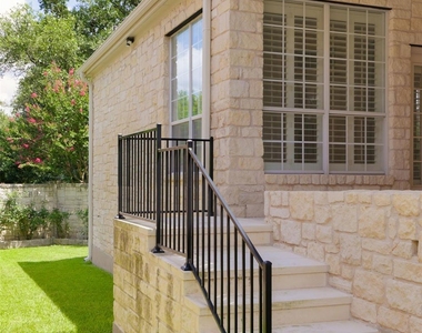 4101 Triple Crown Ct - Photo Thumbnail 19