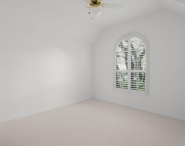4101 Triple Crown Ct - Photo Thumbnail 17