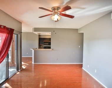 4711 Spicewood Springs Rd - Photo Thumbnail 3