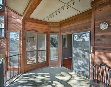4711 Spicewood Springs Rd - Photo Thumbnail 16