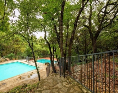 4711 Spicewood Springs Rd - Photo Thumbnail 20