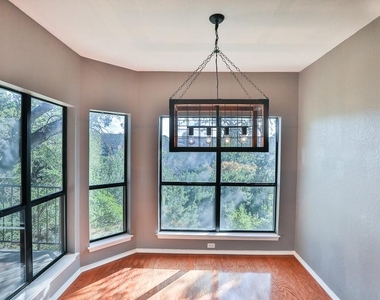 4711 Spicewood Springs Rd - Photo Thumbnail 5