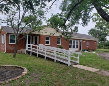 18901 Hog Eye Rd - Photo Thumbnail 9