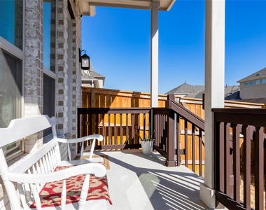 2824 Stone Branch Dr - Photo Thumbnail 31