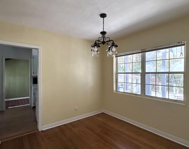 2836 Ionic Avenue - Photo Thumbnail 5