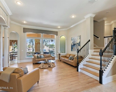 1321 Windsor Harbor Drive - Photo Thumbnail 5