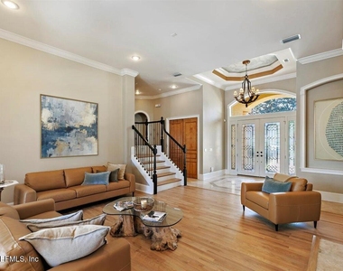 1321 Windsor Harbor Drive - Photo Thumbnail 6