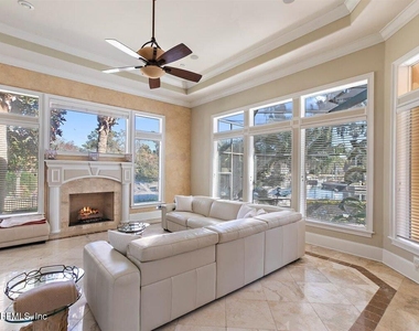 1321 Windsor Harbor Drive - Photo Thumbnail 14