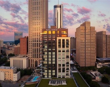 161 Peachtree Center Avenue Ne - Photo Thumbnail 9