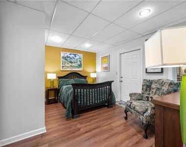 460 Peyton Road Sw - Photo Thumbnail 18