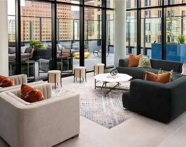 161 Peachtree Center Avenue Ne - Photo Thumbnail 22