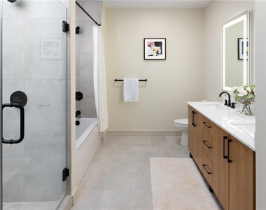 161 Peachtree Center Avenue Ne - Photo Thumbnail 15