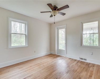 1287 Eastland Road Se - Photo Thumbnail 29