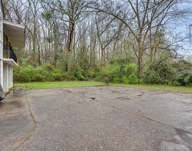 1287 Eastland Road Se - Photo Thumbnail 6