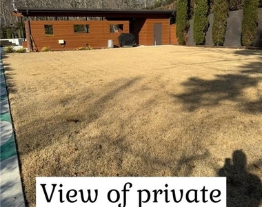 1685 Chevron Way - Photo Thumbnail 12