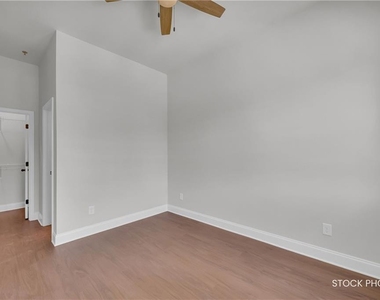 1038 Homestead Way Street - Photo Thumbnail 23