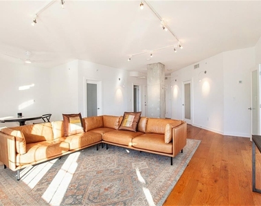 199 14th Street Ne - Photo Thumbnail 3