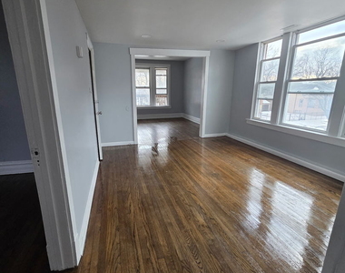 2704 E 77th Street - Photo Thumbnail 3