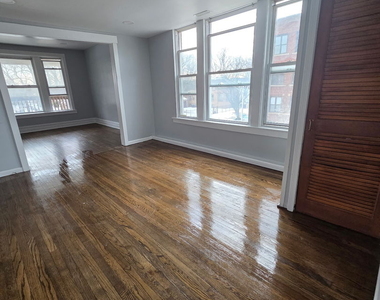 2704 E 77th Street - Photo Thumbnail 4