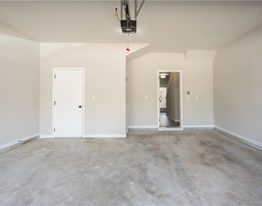 3657 Princeton Avenue - Photo Thumbnail 28