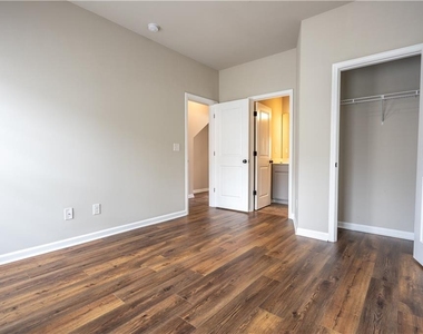 3657 Princeton Avenue - Photo Thumbnail 26