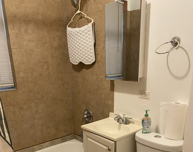 8324 S Baker Avenue - Photo Thumbnail 6
