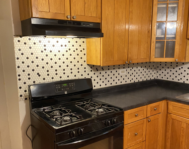 8324 S Baker Avenue - Photo Thumbnail 2