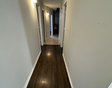 6130 S Rhodes Street - Photo Thumbnail 3