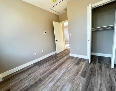 2801 Tilden Avenue - Photo Thumbnail 3