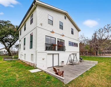 1808 Tabor Street - Photo Thumbnail 22