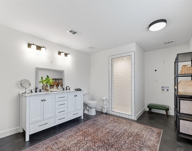 1808 Tabor Street - Photo Thumbnail 21