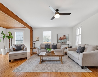 1808 Tabor Street - Photo Thumbnail 8
