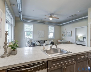 1020 Porter Street - Photo Thumbnail 16