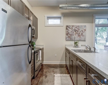 1020 Porter Street - Photo Thumbnail 14