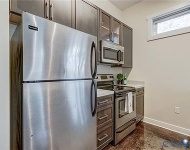 1020 Porter Street - Photo Thumbnail 15